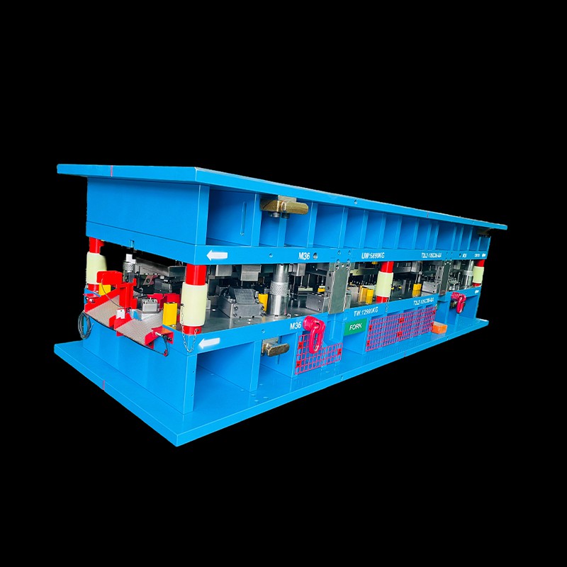 Produzione di stampi progressivi